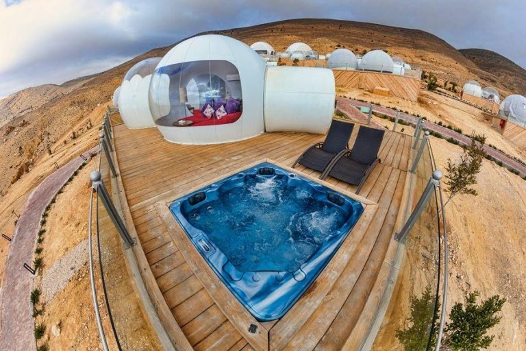 Six Bubble Hotels for Middle East Stargazing - ALO Magazine