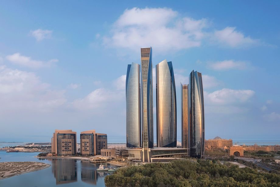 Abu-Dhabi-Etihad-Towers-ALO Magazine