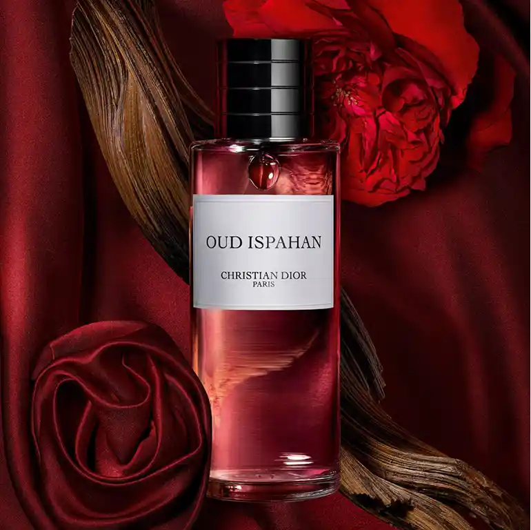 Dior Oud Ispahan perfume