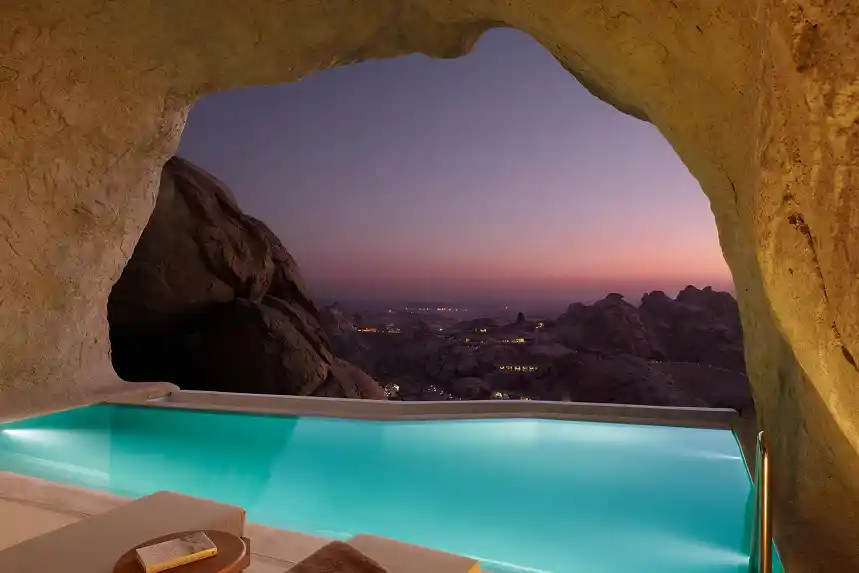 Desert Modernism: How Middle Eastern Architecture Is Redefining Contemporary Luxury Design