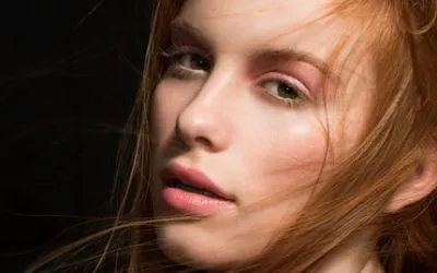 SHADOW & LIGHT A Guide to Fall Makeup Trends
