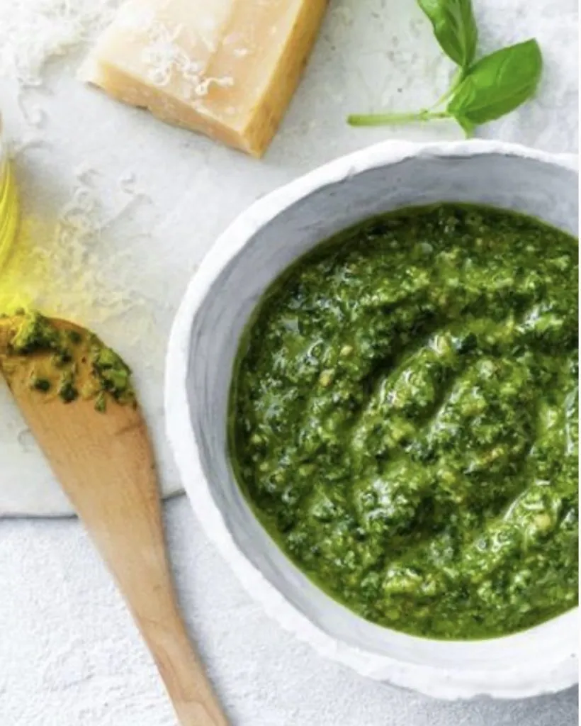 LaconikoPesto