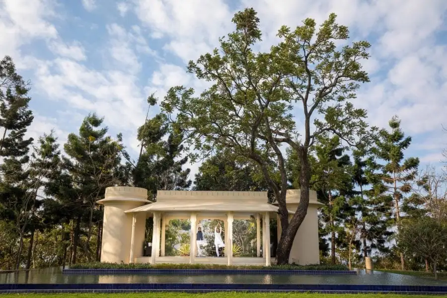 Ananda in the Himalayas, India- ALO Magazine