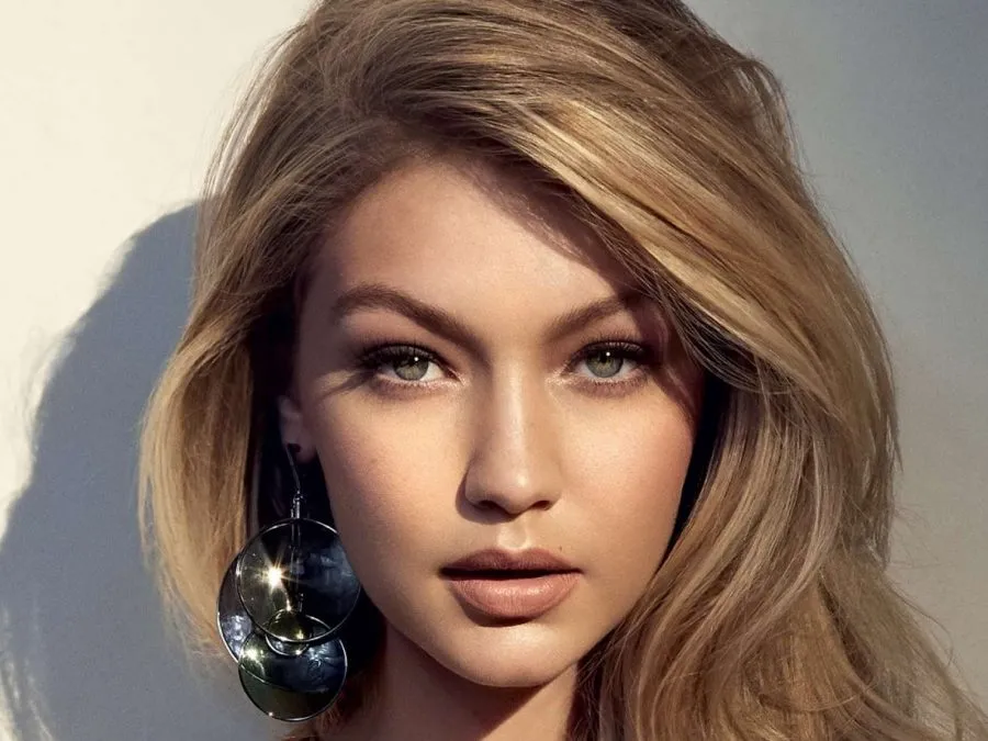 Gigi Hadid_looks - ALO Magazine Gigi Hadid_looks - ALO Magazine