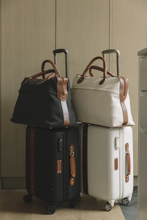 valise strap fit - ALO Magazine valise strap fit - ALO Magazine